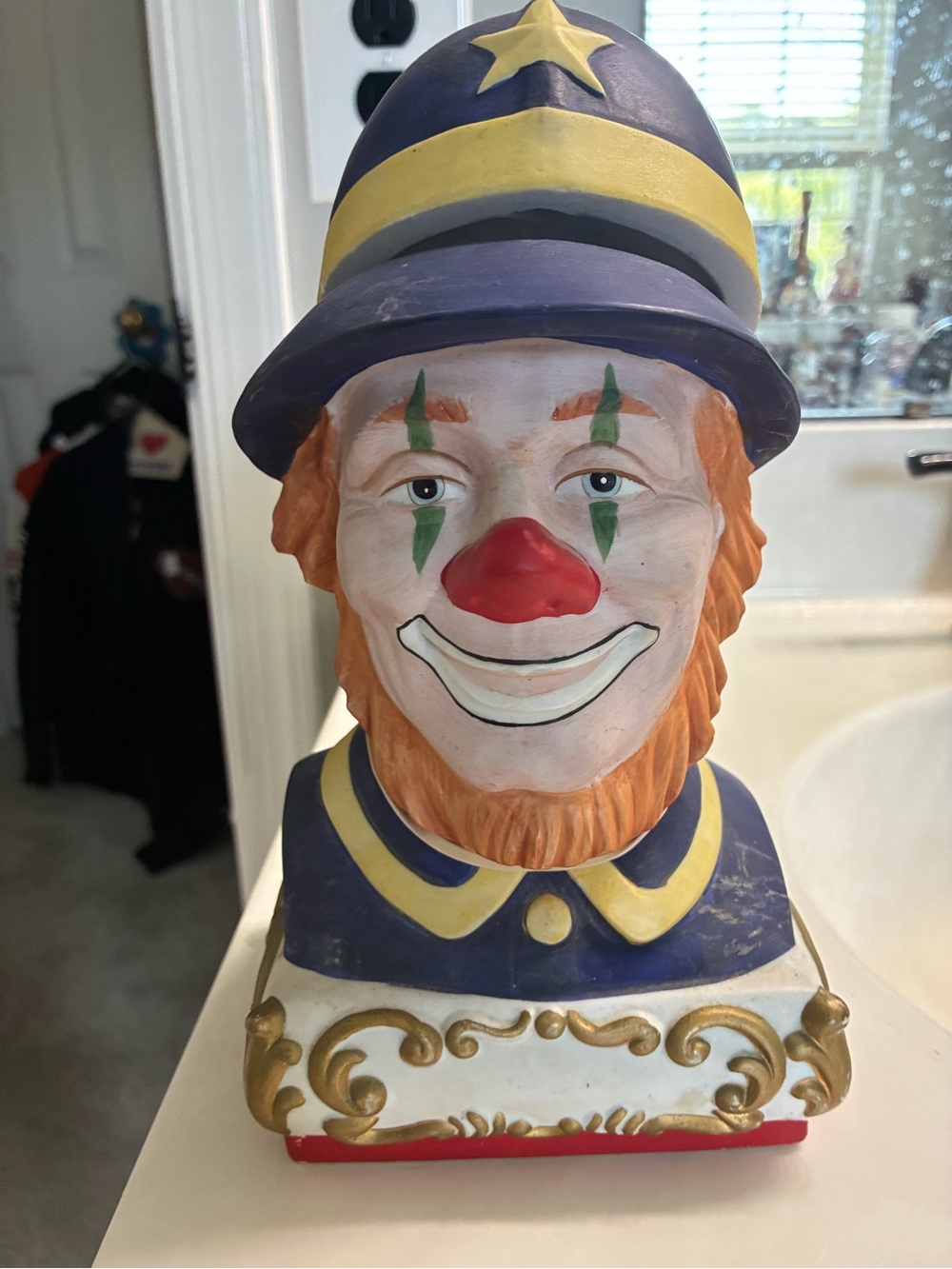 Vintage 1980 Ezra Brooks "Keystone Cop" Clown Porcelain Liquor Decanter.